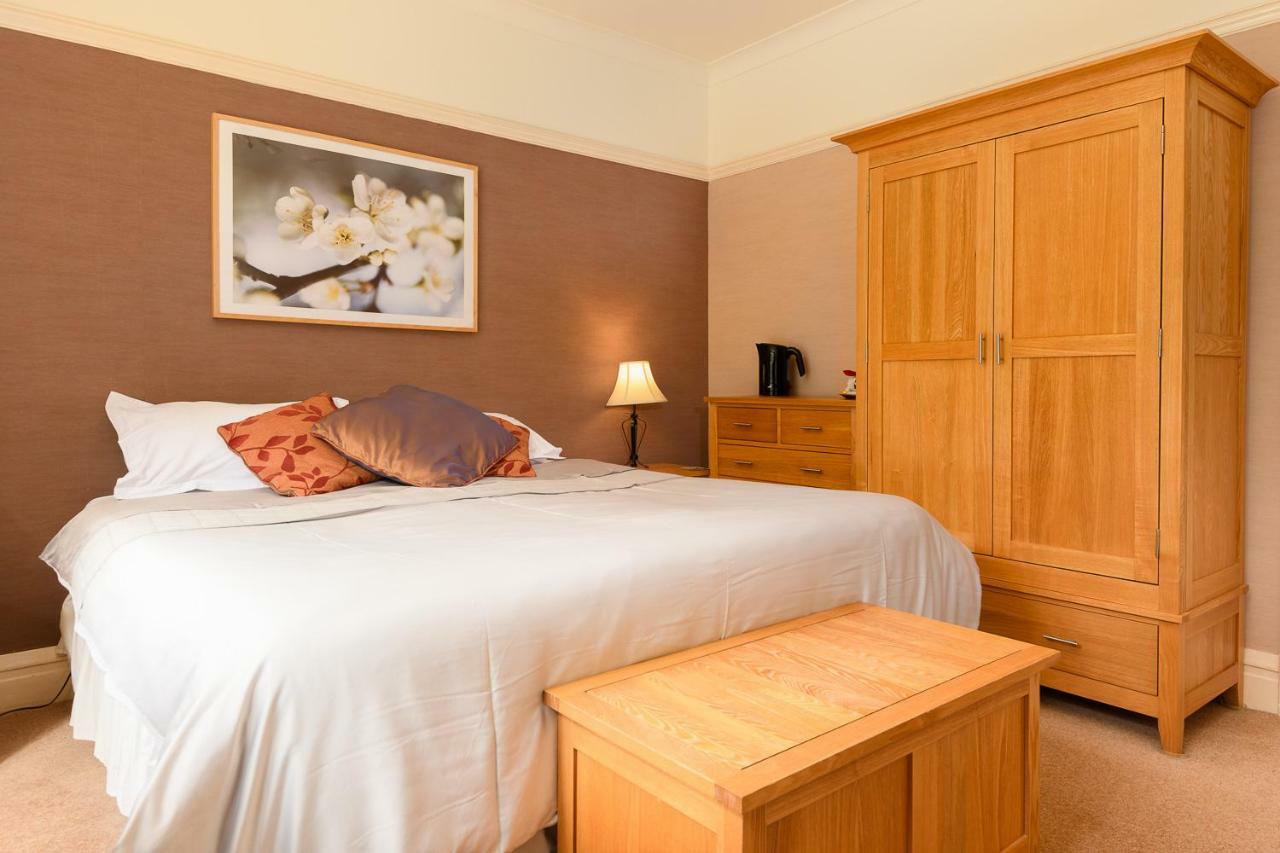 Woodlands Hotel&Pine Lodges Grange-over-Sands Eksteriør billede