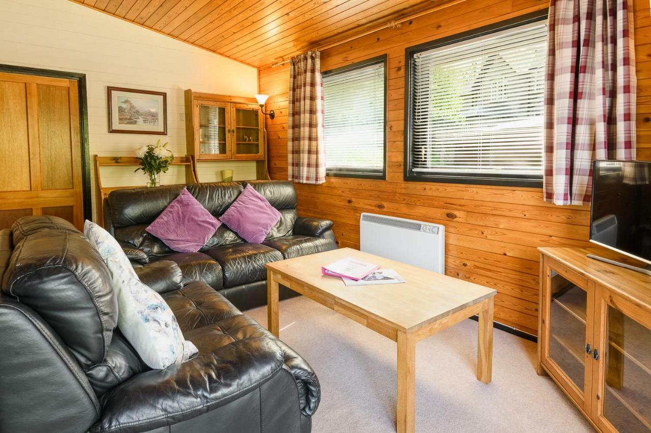 Woodlands Hotel&Pine Lodges Grange-over-Sands Eksteriør billede